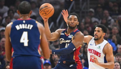米切尔43+5哈登24+11+4断 骑士主场击败活塞