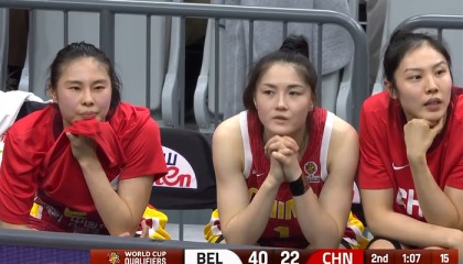 中国女篮：张子宇20+11爆发，韩旭李月汝半场15中1，首场失利|投篮|杨舒予|王佳琪|比利时|比利时女篮_新浪体育_新浪新闻