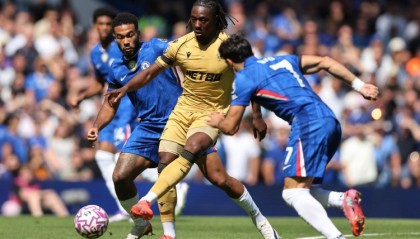 华体会体育-英媒：埃泽与弗兰克交谈后被说服，他曾考虑枪手但现在只想去热刺