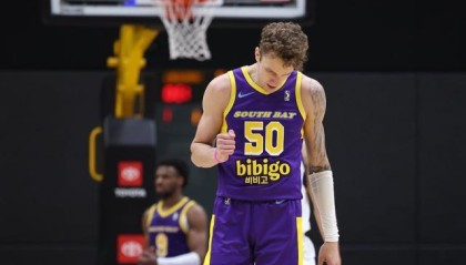 华体会体育-湖人签下2米13G联赛盖帽王：21人训练营名单出炉